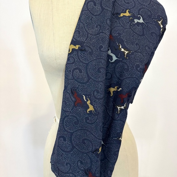 Modal Scarf Horse Print - Picture 2 of 6